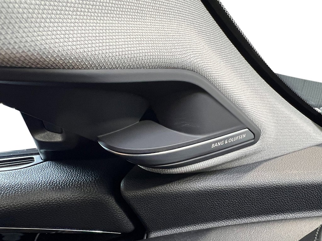 2026 Acura MDX SH-AWD Technology photo 22