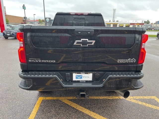 2024 Chevrolet Silverado 2500HD High Country photo 4