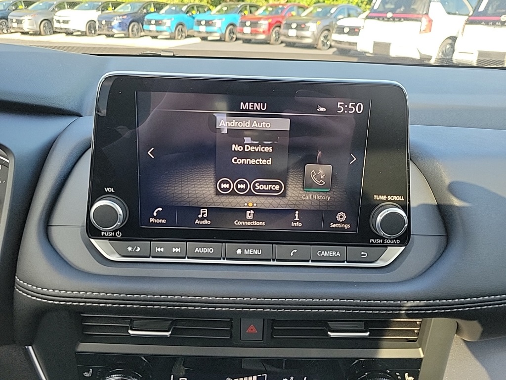 2026 Nissan Rogue SV photo 12