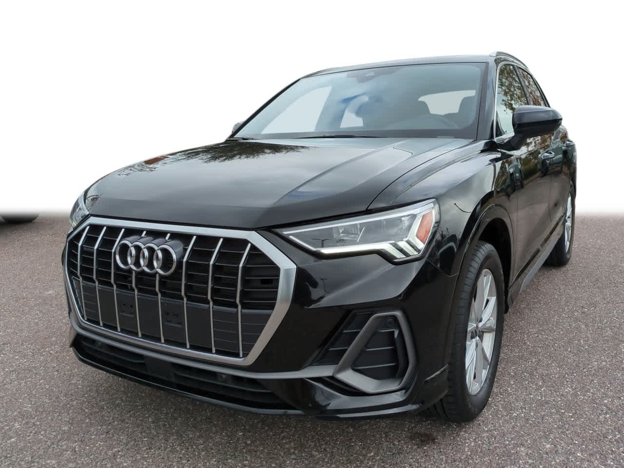 2025 Audi Q3 S Line Premium's photo