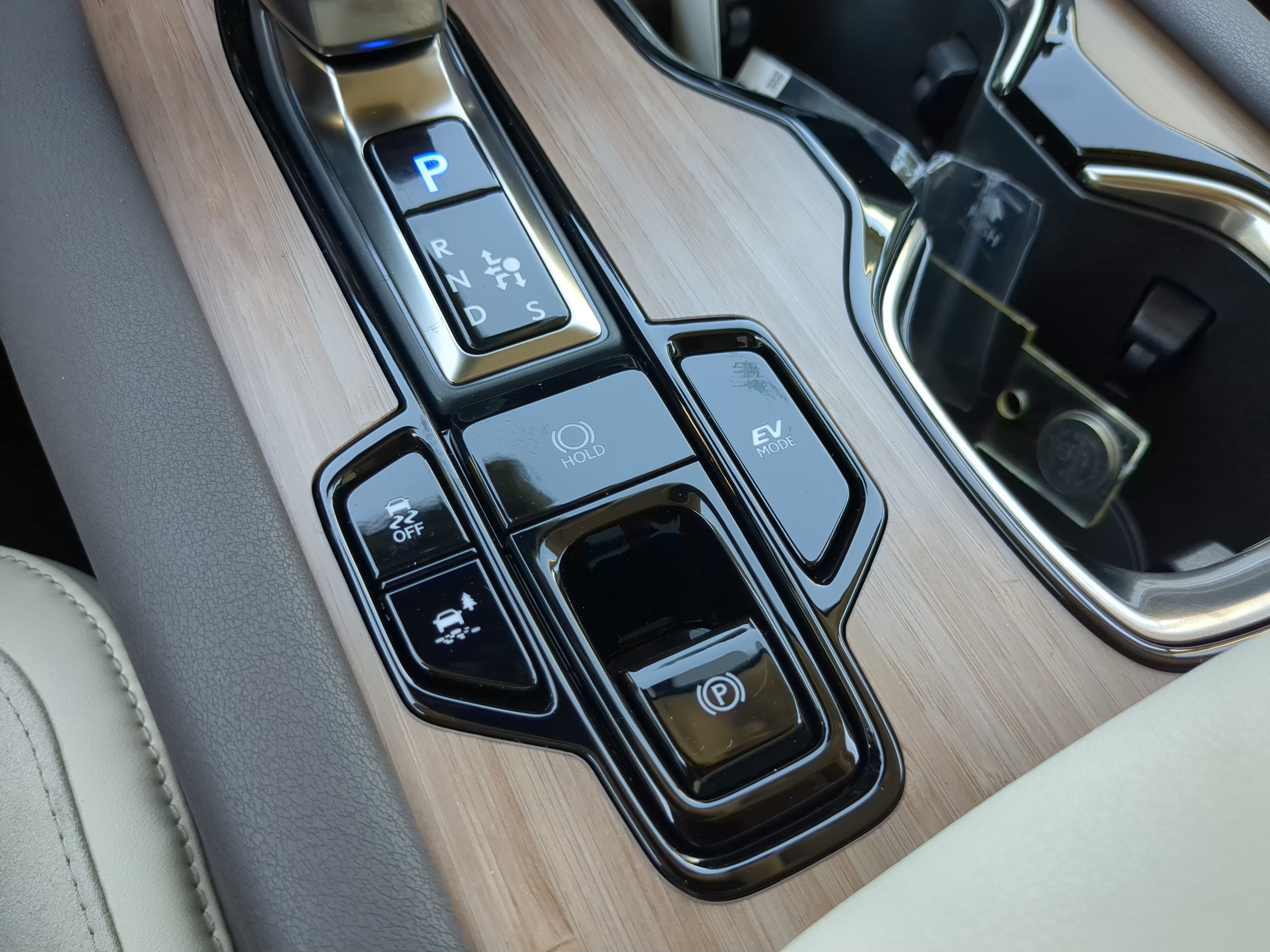2025 Lexus RX 350h Luxury photo 20