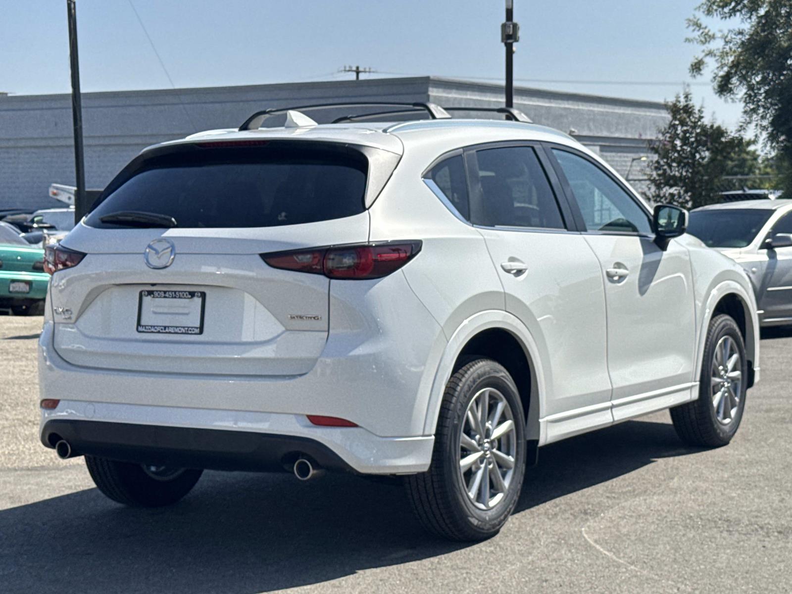 2025 Mazda CX-5 2.5 Select photo 4