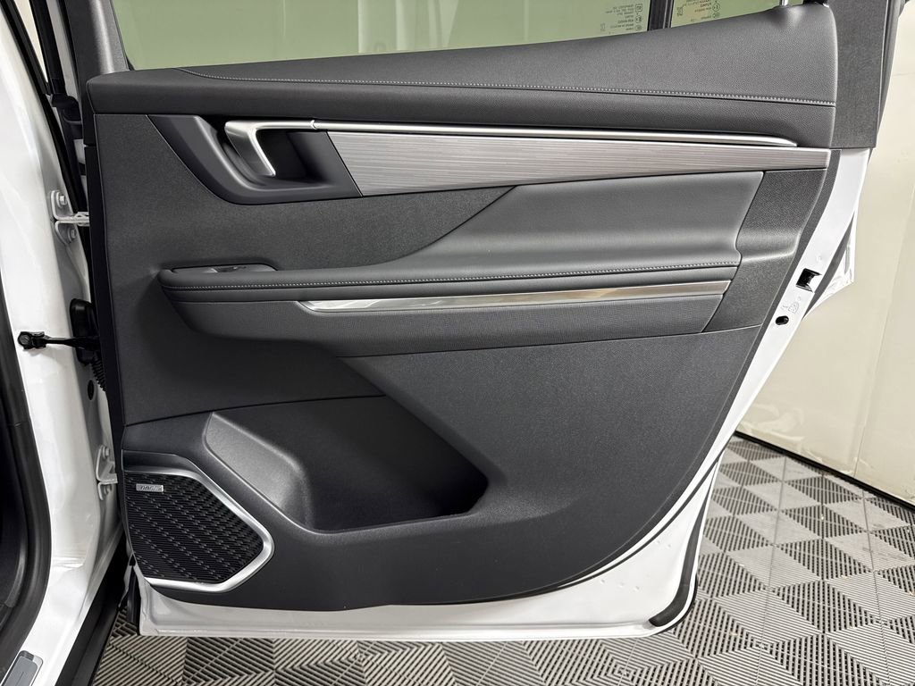 2026 Buick Enclave Preferred photo 14