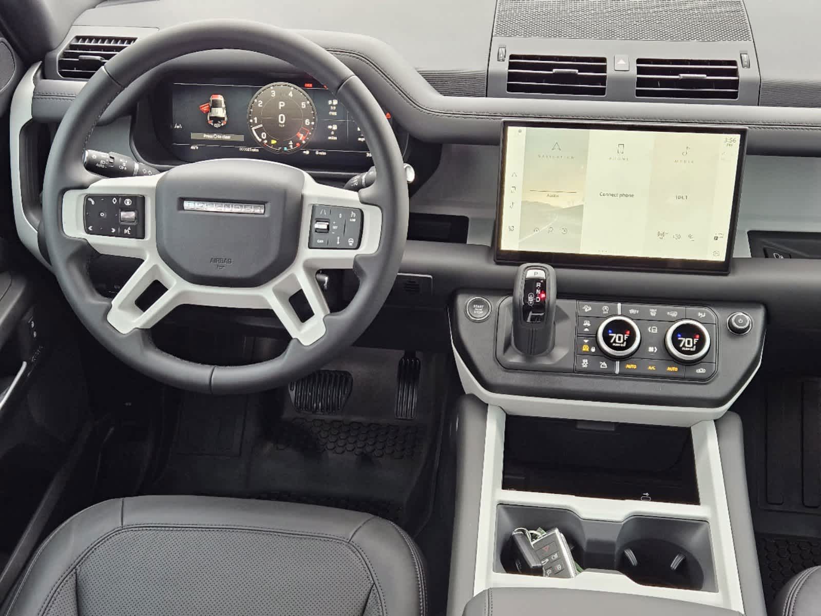 2025 Land Rover Defender 110 X-Dynamic SE photo 25