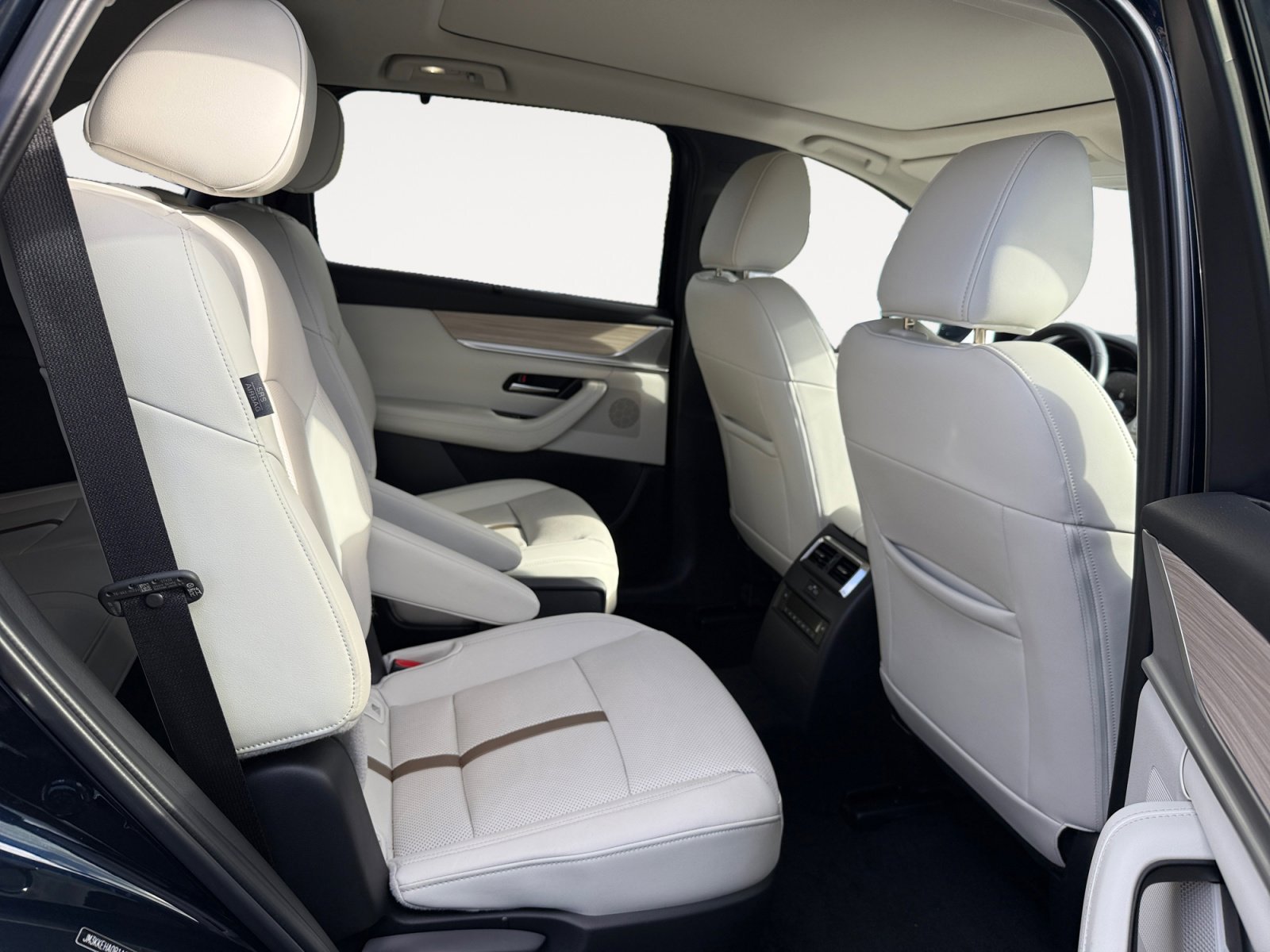 2024 Mazda CX-90 Premium Plus photo 18