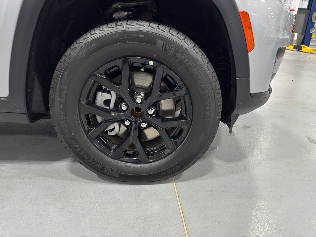 2025 Jeep Grand Cherokee Altitude X photo 17