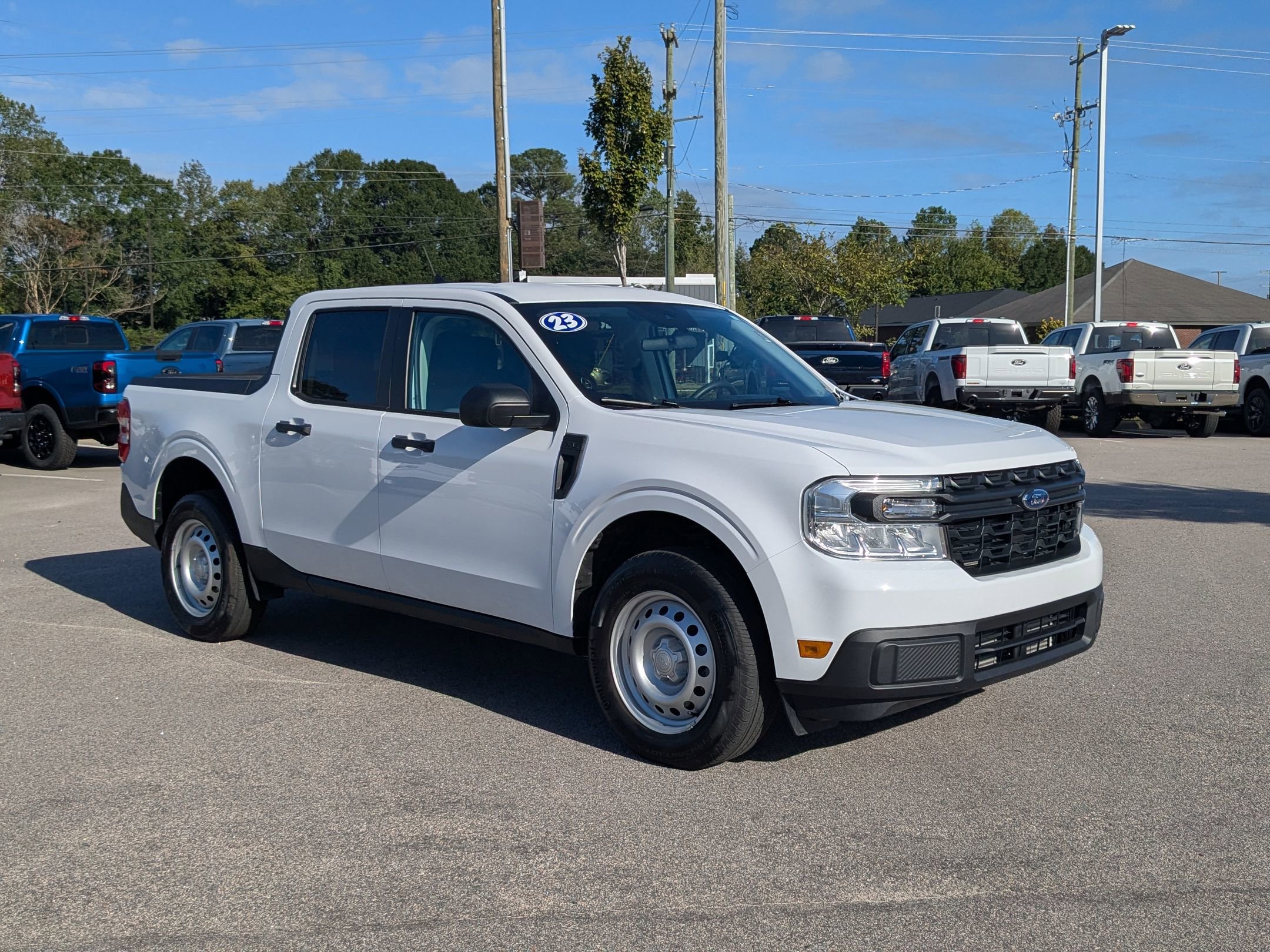 2023 Ford Maverick XL photo 4