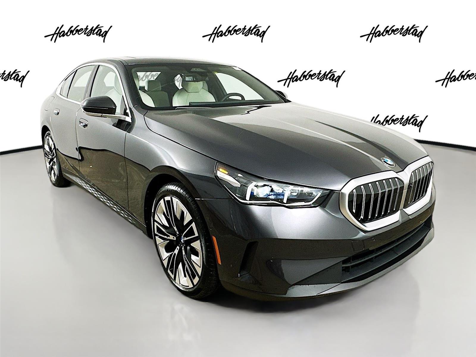 2026 Bmw 530i xDrive photo 3
