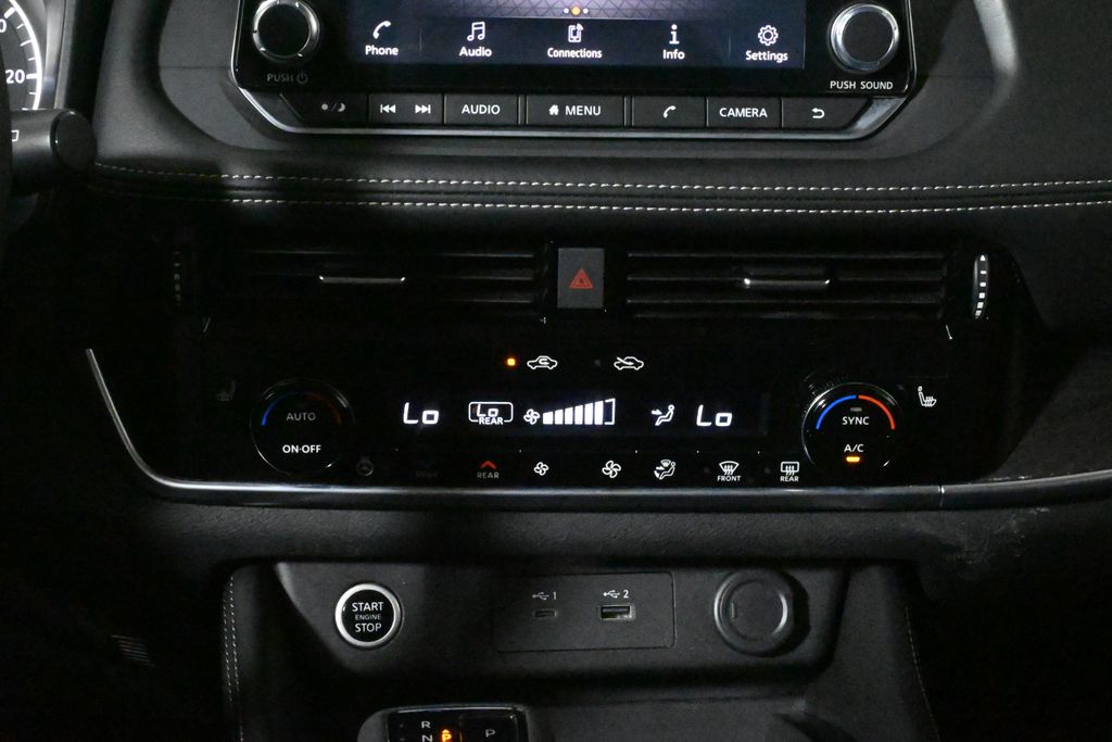 2021 Nissan Rogue SL photo 21