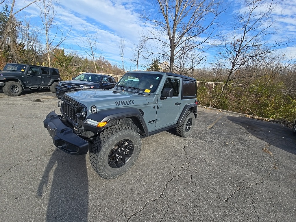 2025 Jeep Wrangler Willys photo 2