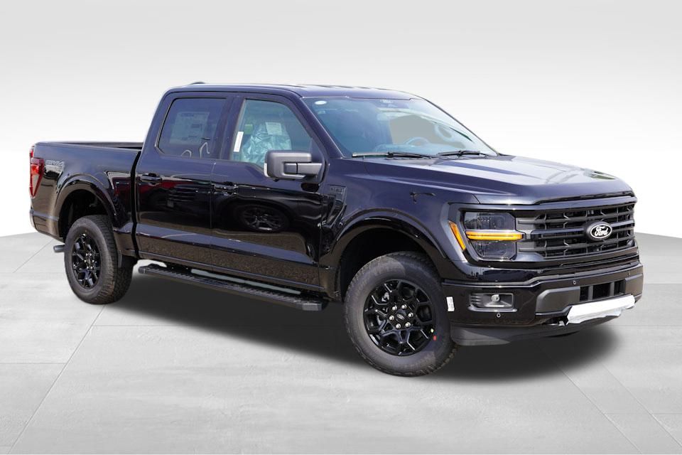 2025 Ford F-150 XLT's photo