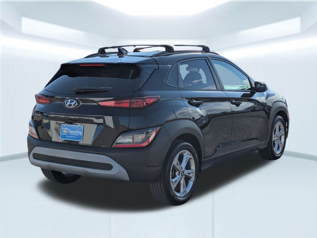 2023 Hyundai Kona SEL photo 4