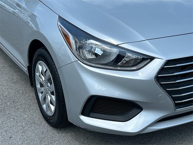 2021 Hyundai Accent SE photo 9