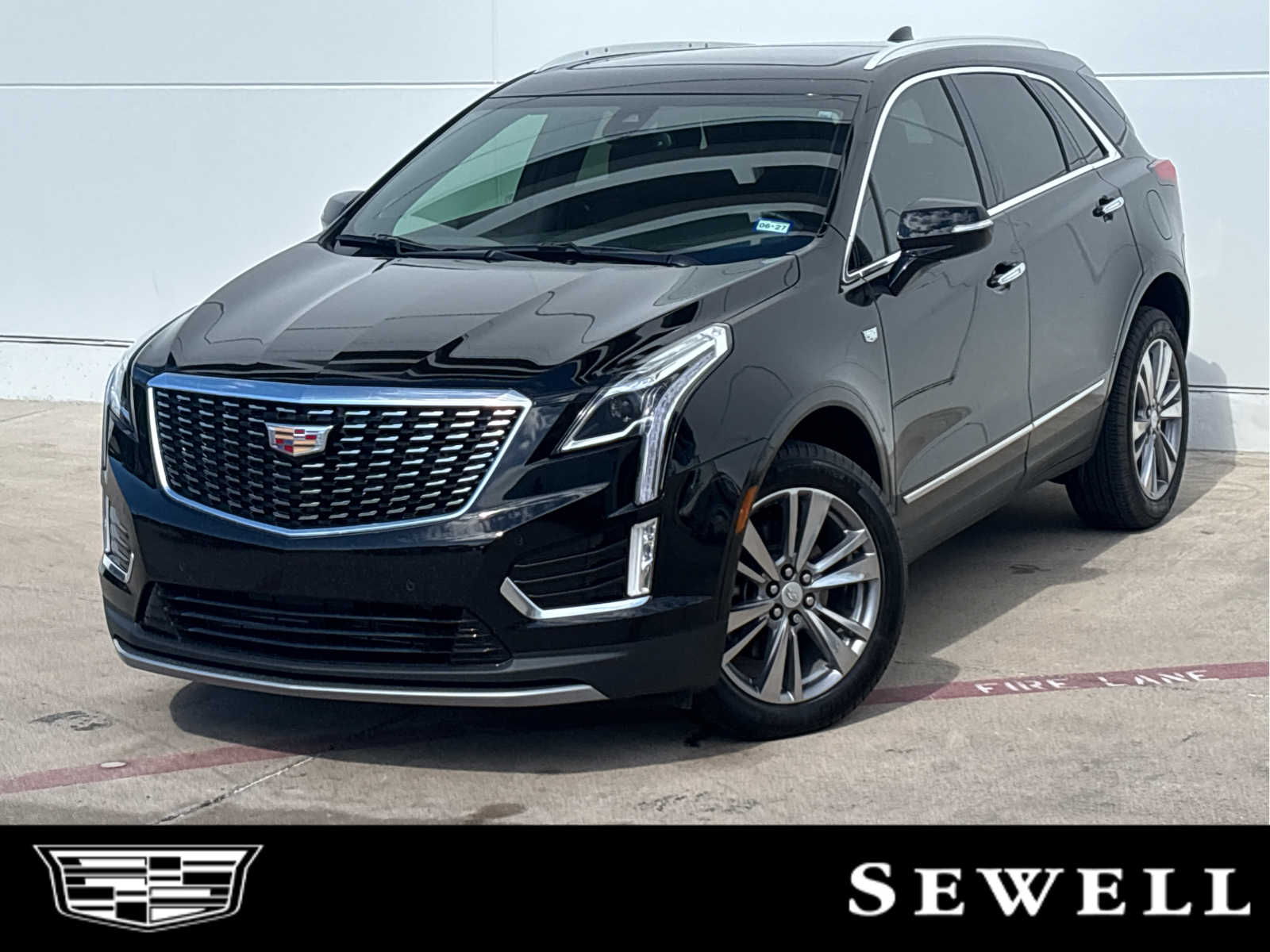 2025 Cadillac XT5 Premium Luxury's photo