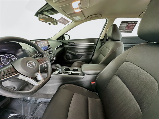 2024 Nissan Sentra SV photo 21