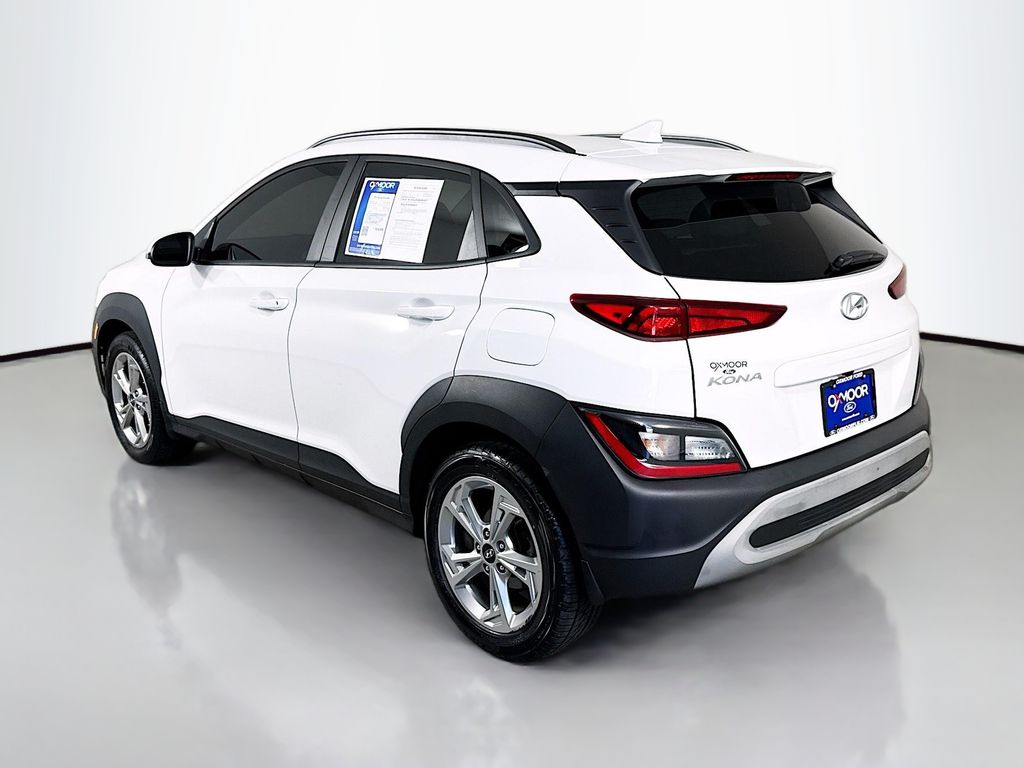 2023 Hyundai Kona SEL photo 9
