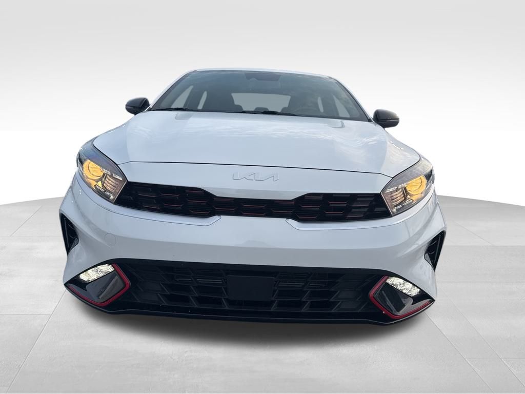 2024 Kia Forte GT-Line photo 2