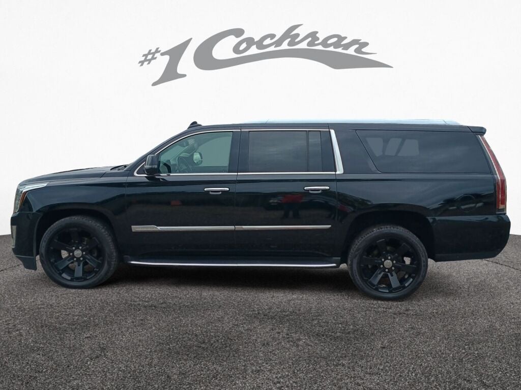 2016 Cadillac Escalade ESV Luxury photo 4