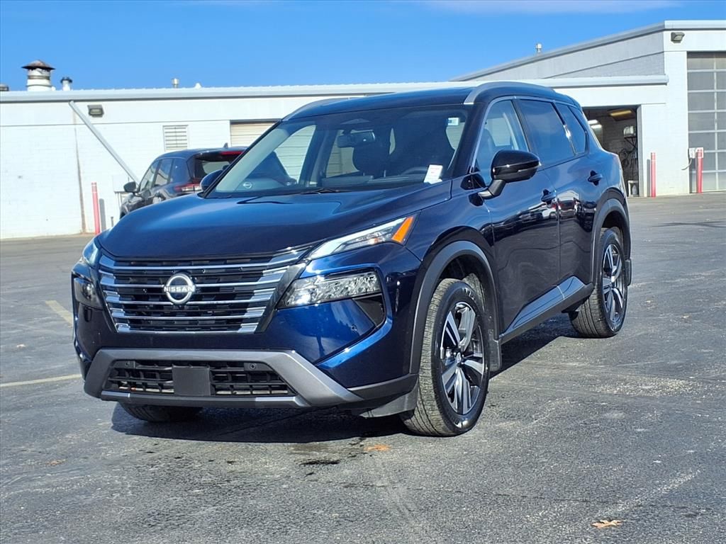 Certified 2025 Nissan Rogue SL with VIN JN8BT3CB7SW416002 for sale in Kansas City