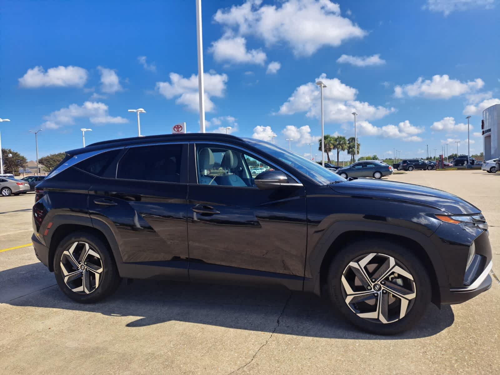 2023 Hyundai Tucson SEL Convenience photo 2