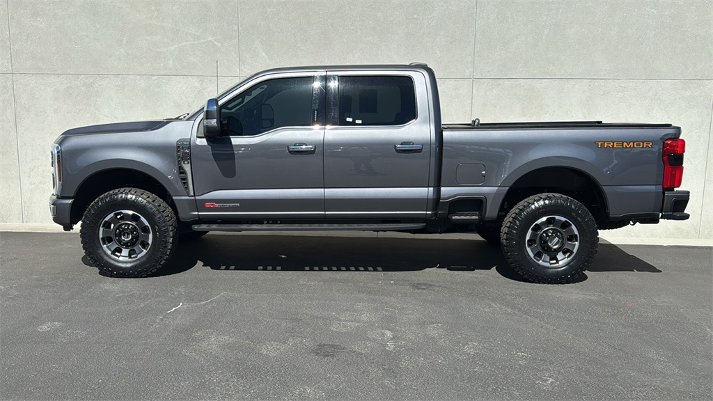 2024 Ford F-350 photo 5