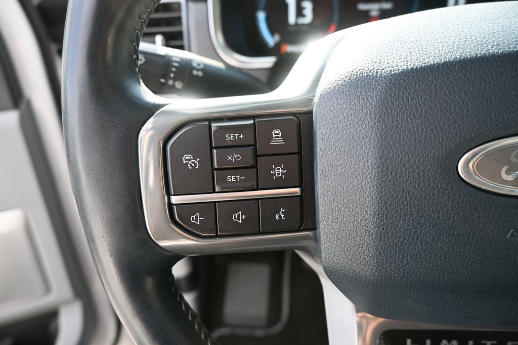 2023 Ford F-150 XLT photo 10