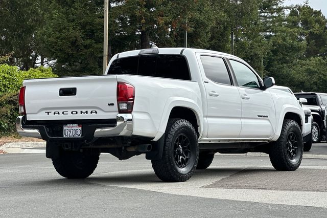 2019 Toyota Tacoma SR5 photo 4