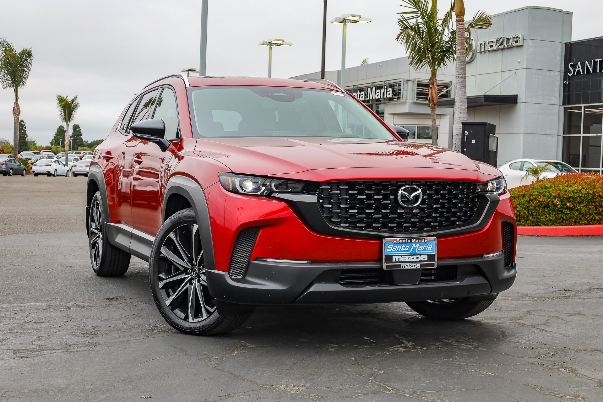 2025 Mazda CX-50 Premium Plus's photo