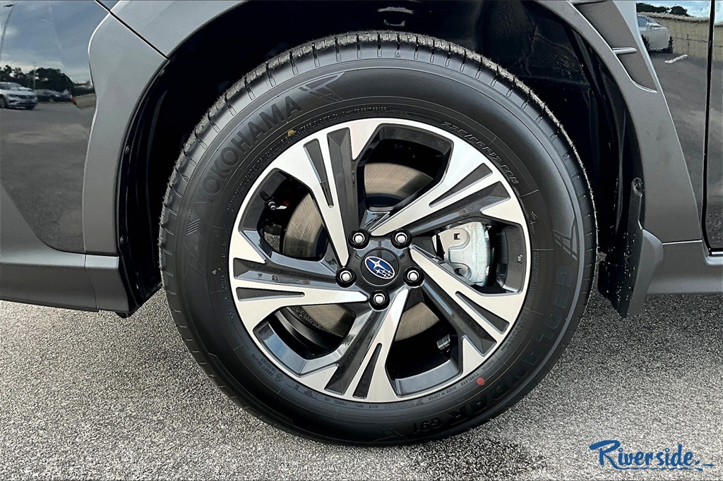 2025 Subaru Crosstrek Premium photo 7