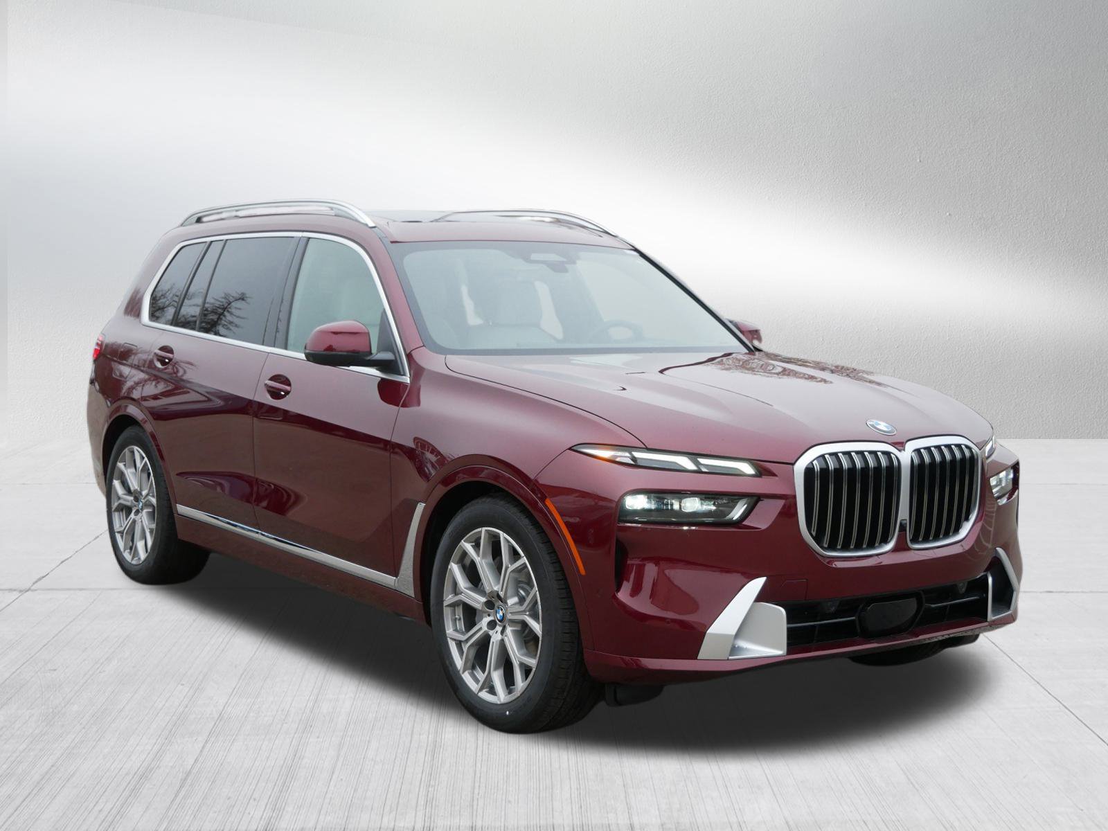 2026 BMW X7 40i's photo