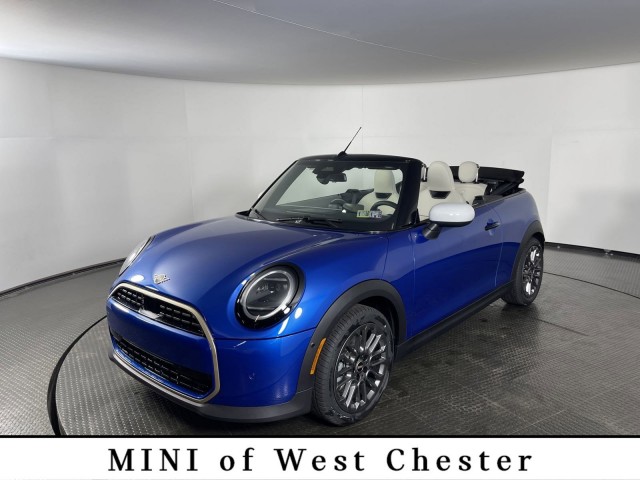 2025 MINI Convertible Base's photo