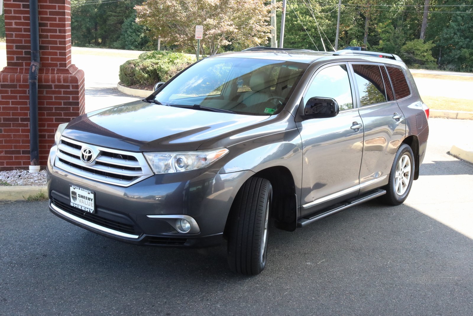 2013 Toyota Highlander SE photo 3