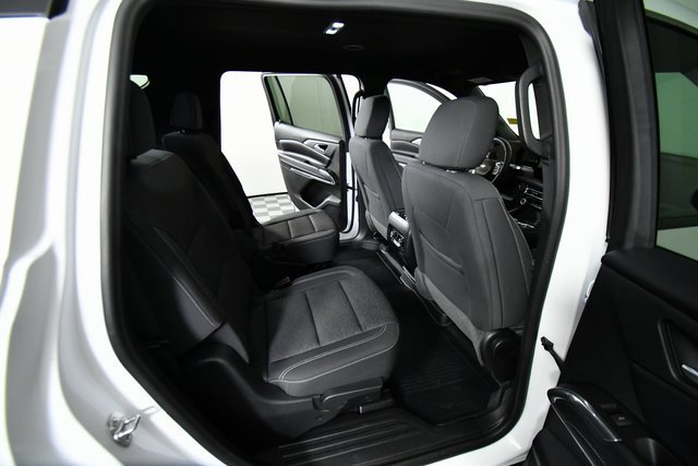 2024 Chevrolet Traverse photo 22