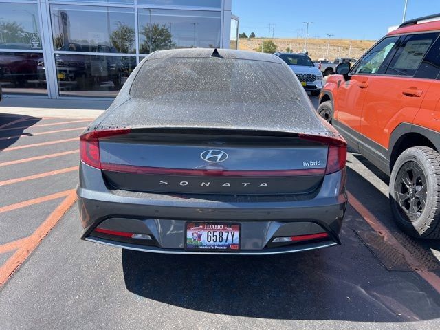 2022 Hyundai Sonata Hybrid Limited photo 3