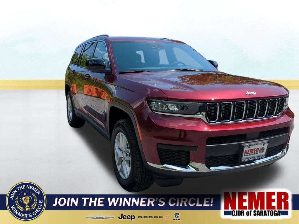 2025 Jeep Grand Cherokee Laredo X photo 24