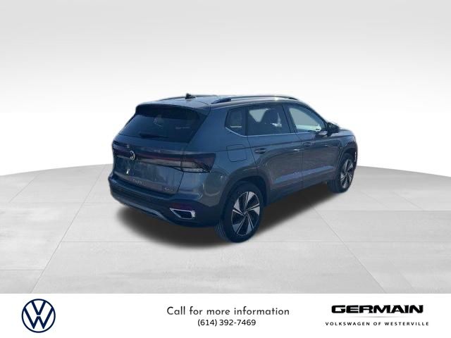 2025 Volkswagen Taos SE photo 5