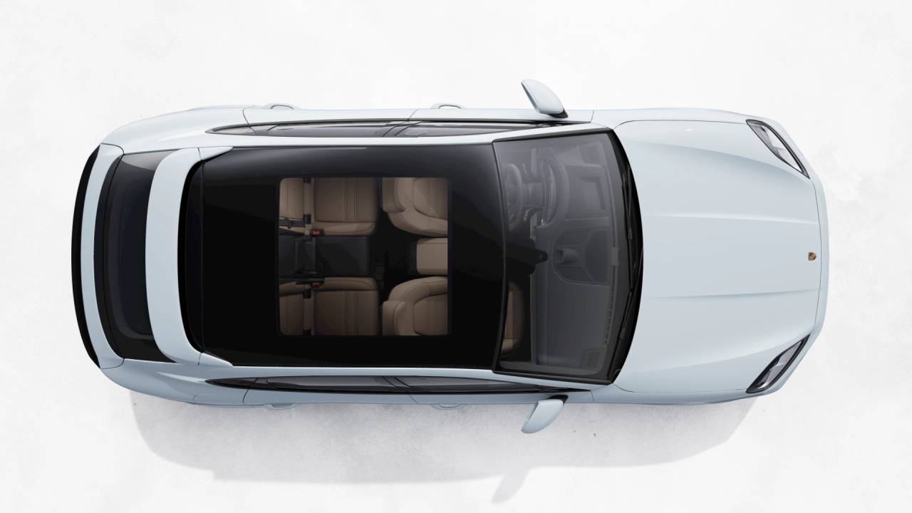 2026 Porsche Cayenne S Coupe photo 3