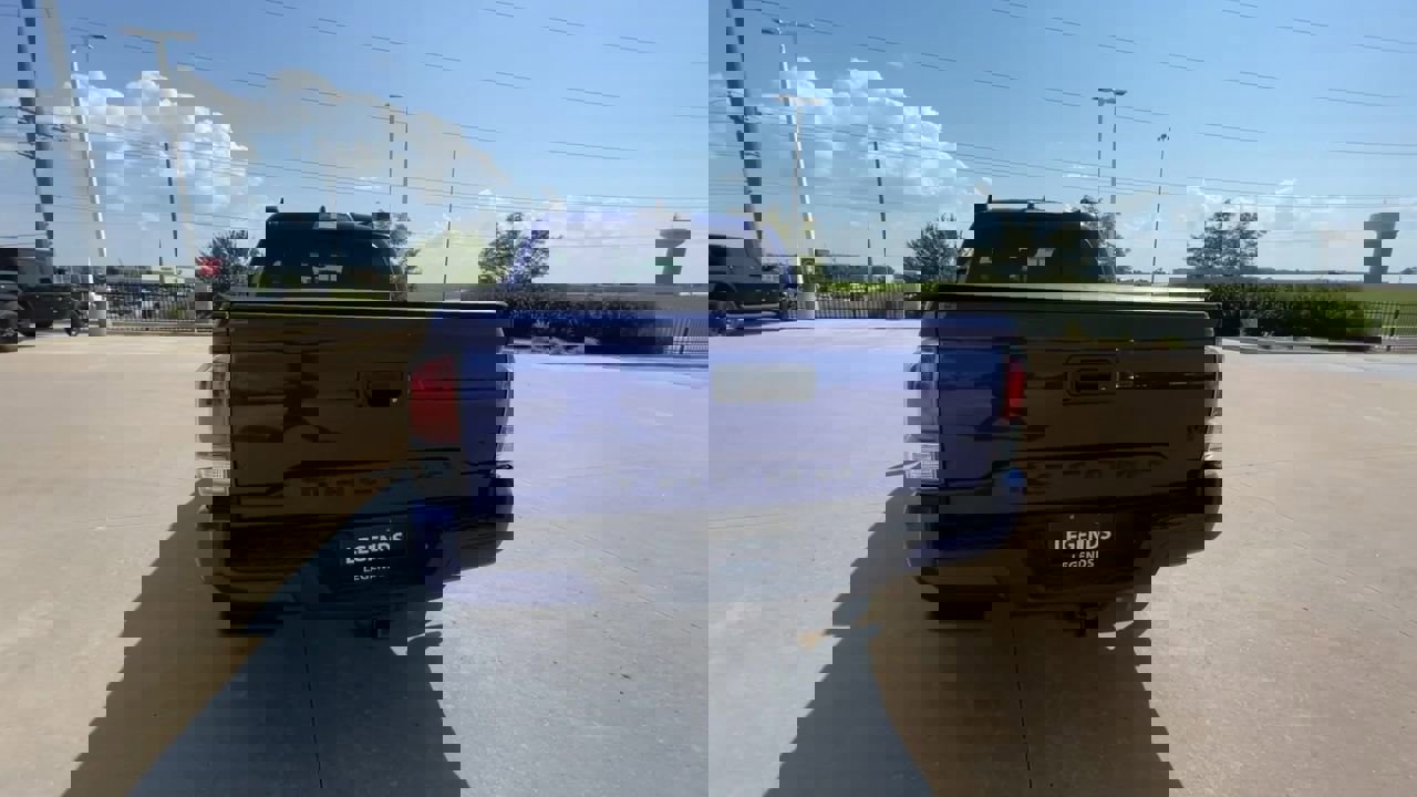 2022 Toyota Tacoma TRD Sport photo 7