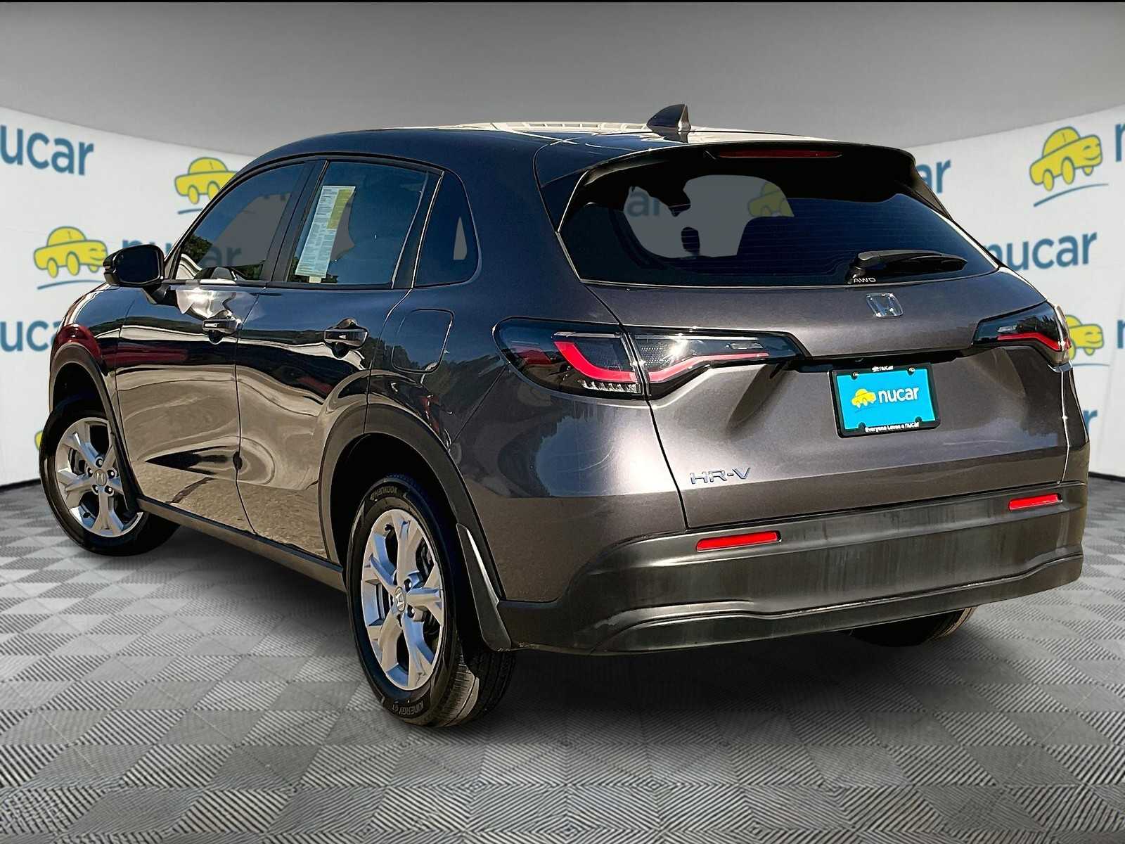 2023 Honda HR-V LX photo 4