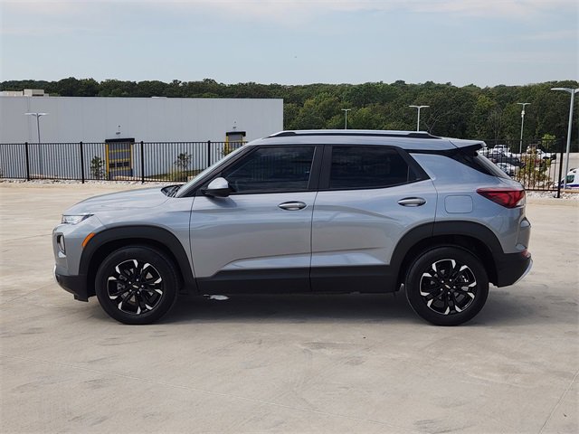 2023 Chevrolet Trailblazer LT photo 4