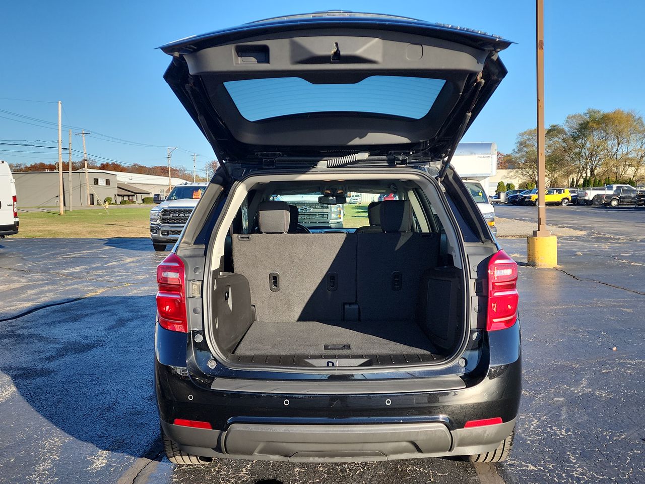 2016 Chevrolet Equinox LT photo 22
