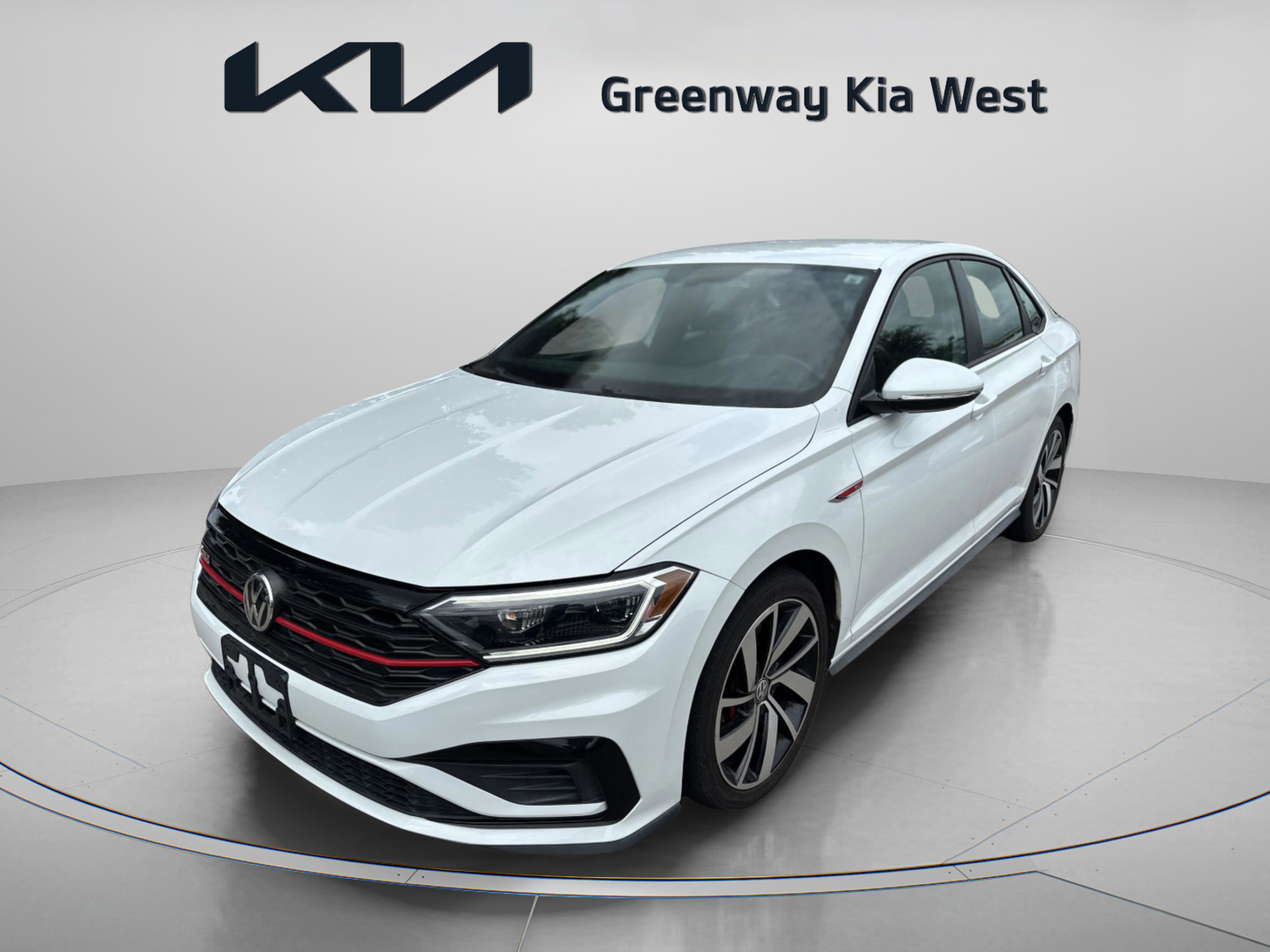 2019 Volkswagen Jetta GLI 2.0T S photo 3