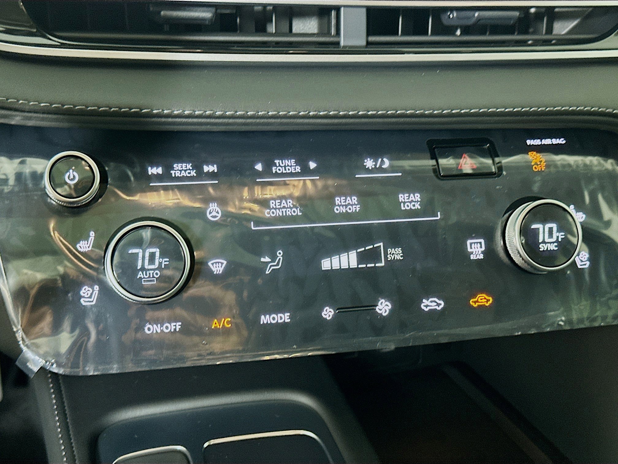 2026 Infiniti QX60 Luxe photo 12
