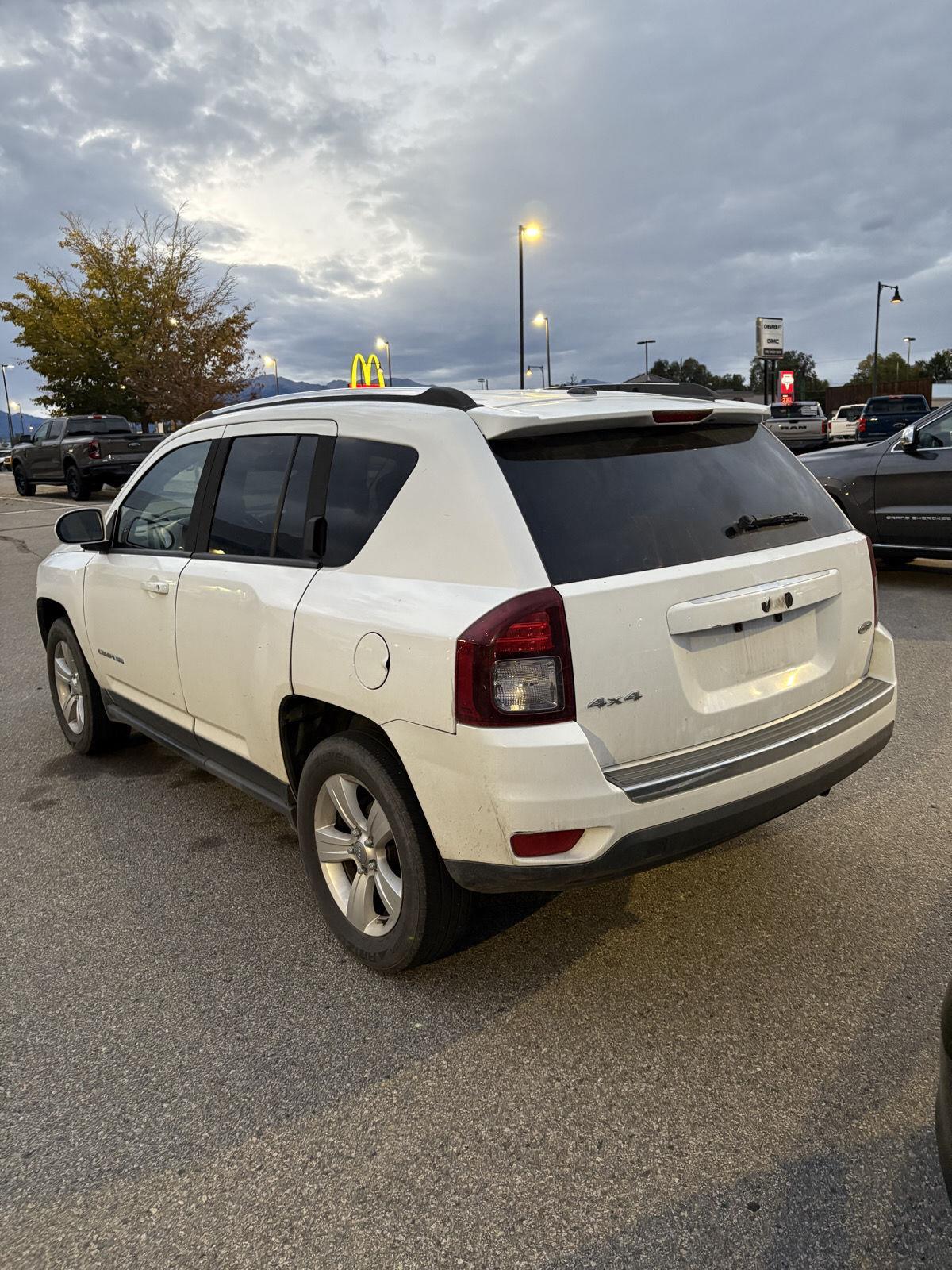 2015 Jeep Compass High Altitude photo 3