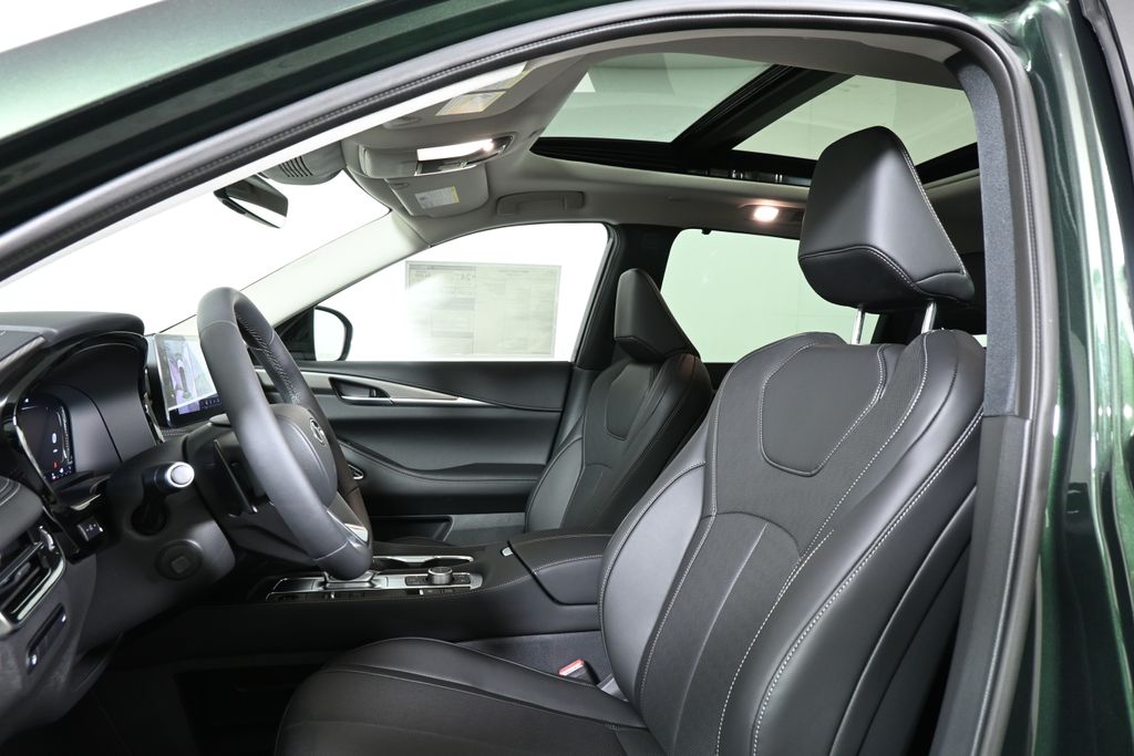 2026 Infiniti QX60 Luxe AWD photo 10