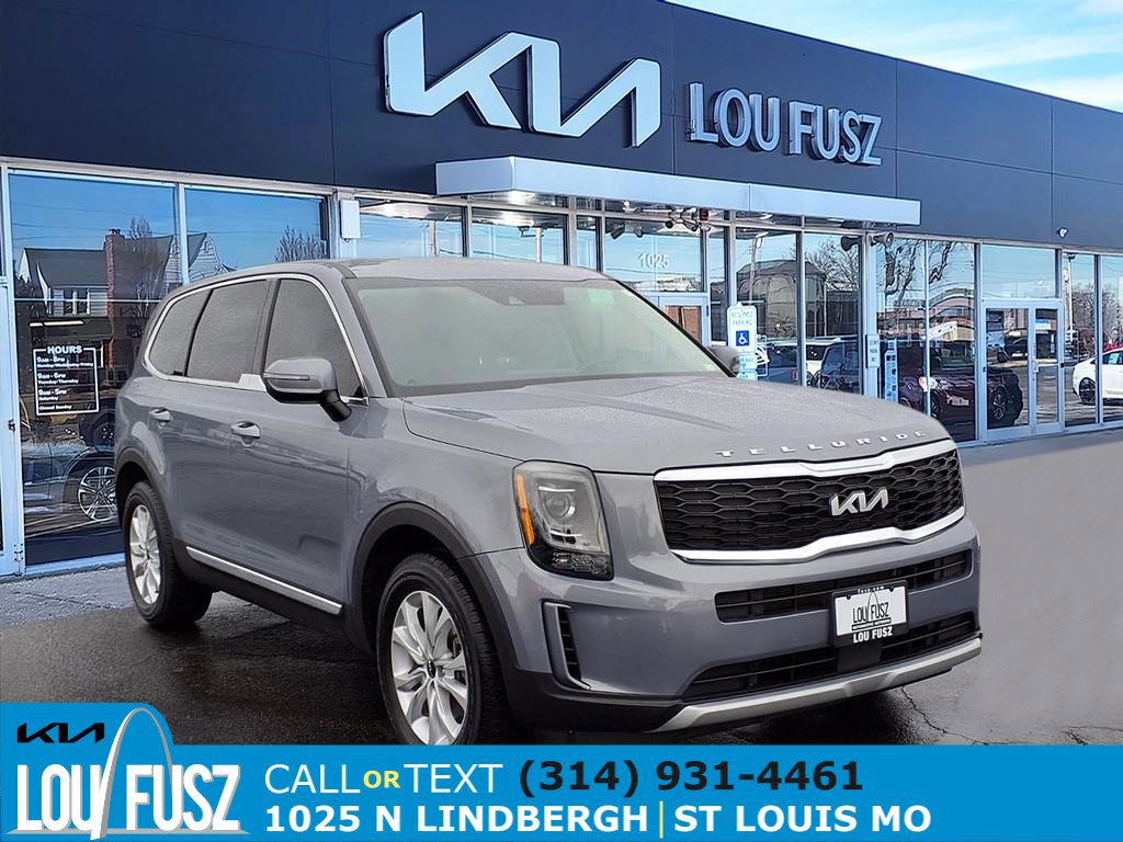 2022 Kia Telluride LX's photo