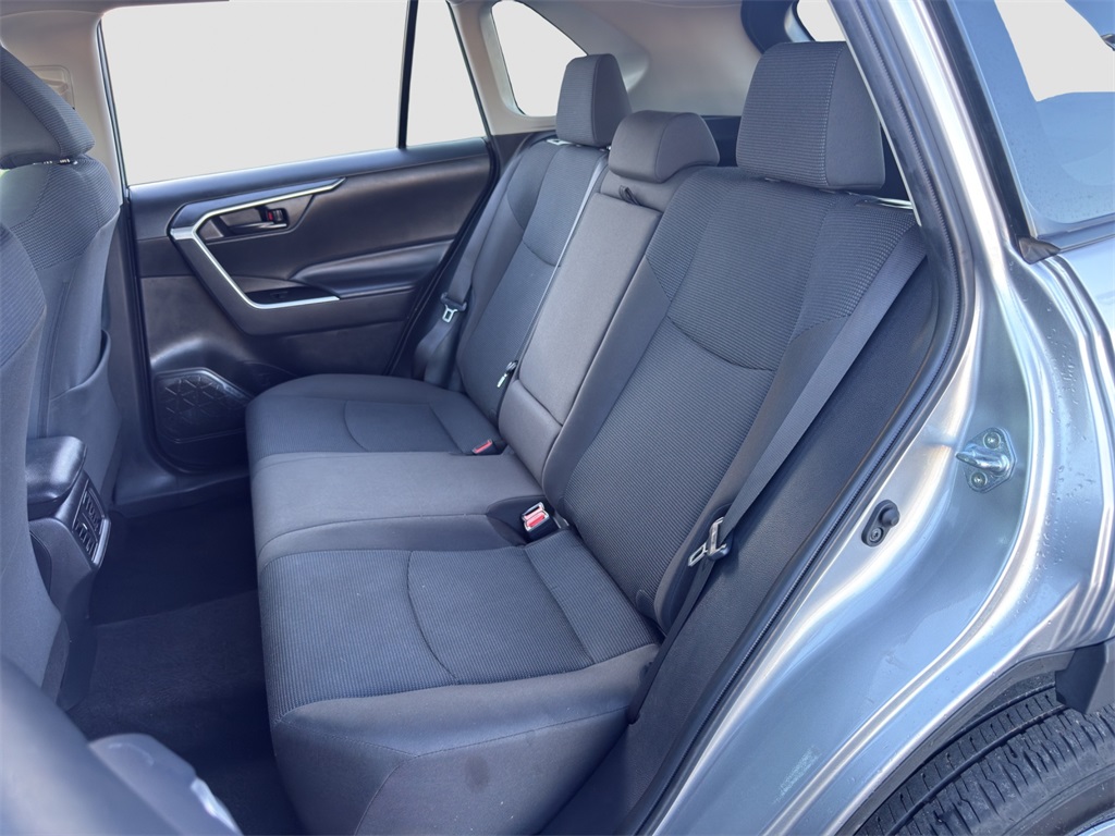 2024 Toyota RAV4 LE photo 13