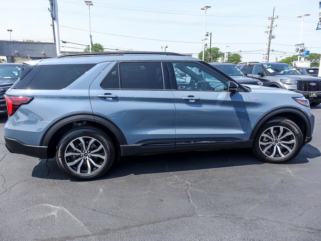 2025 FORD EXPLORER - Image 10