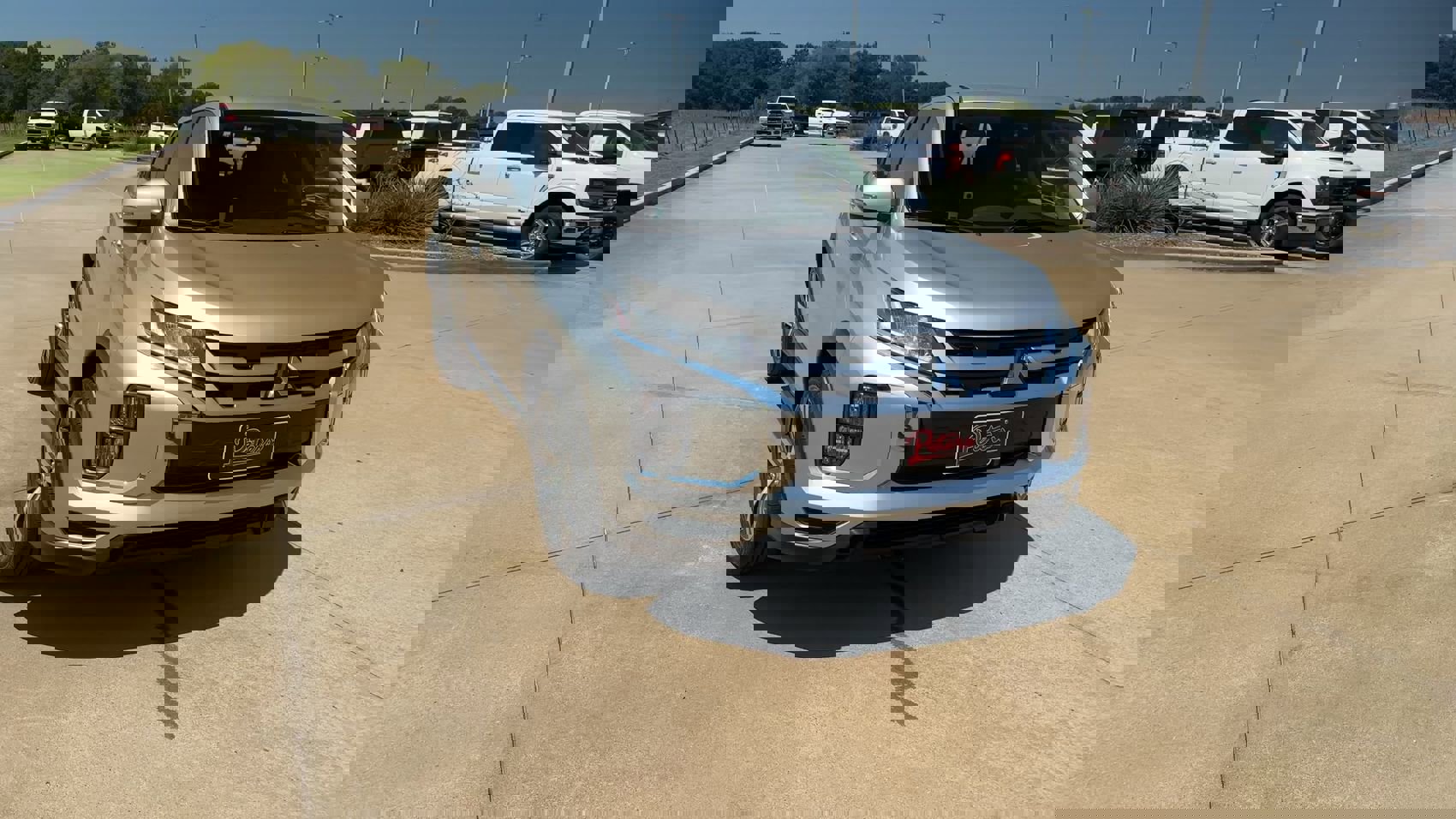 2024 Mitsubishi Outlander Sport SE photo 2