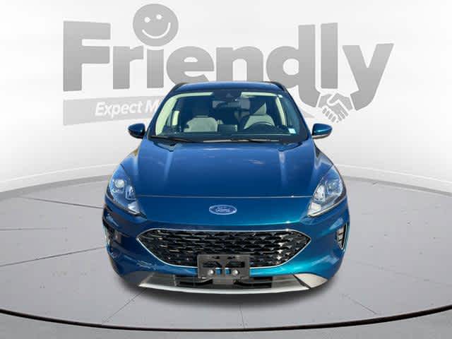 2020 Ford Escape SE photo 2